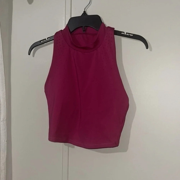 ALL in Motion Built In Bra Pink Tank Top - Picture 5 of 9